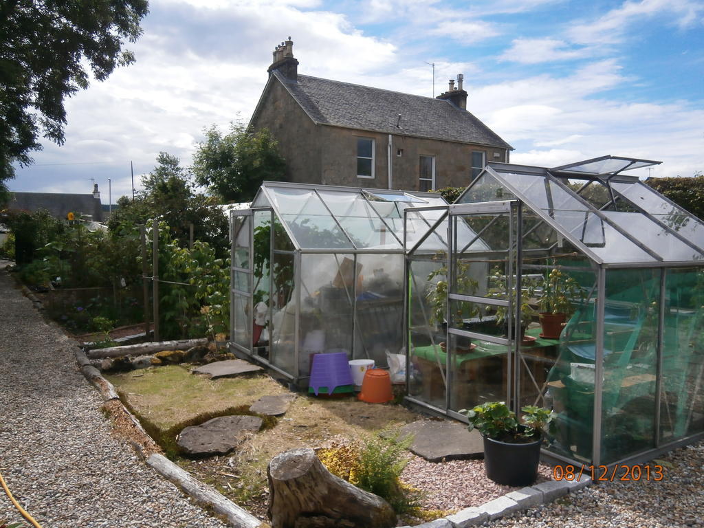 Roslin Cottage Каландър Екстериор снимка